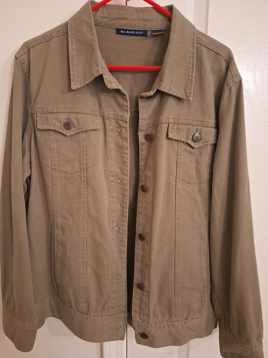 Bill Blass Woman's Jean Jacket in Khaki - Picture 2 of 6